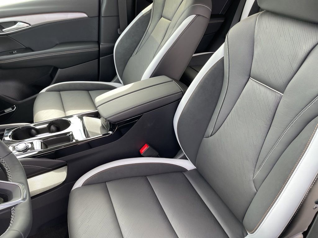 New 2026 Buick Envision Sport Touring image 29