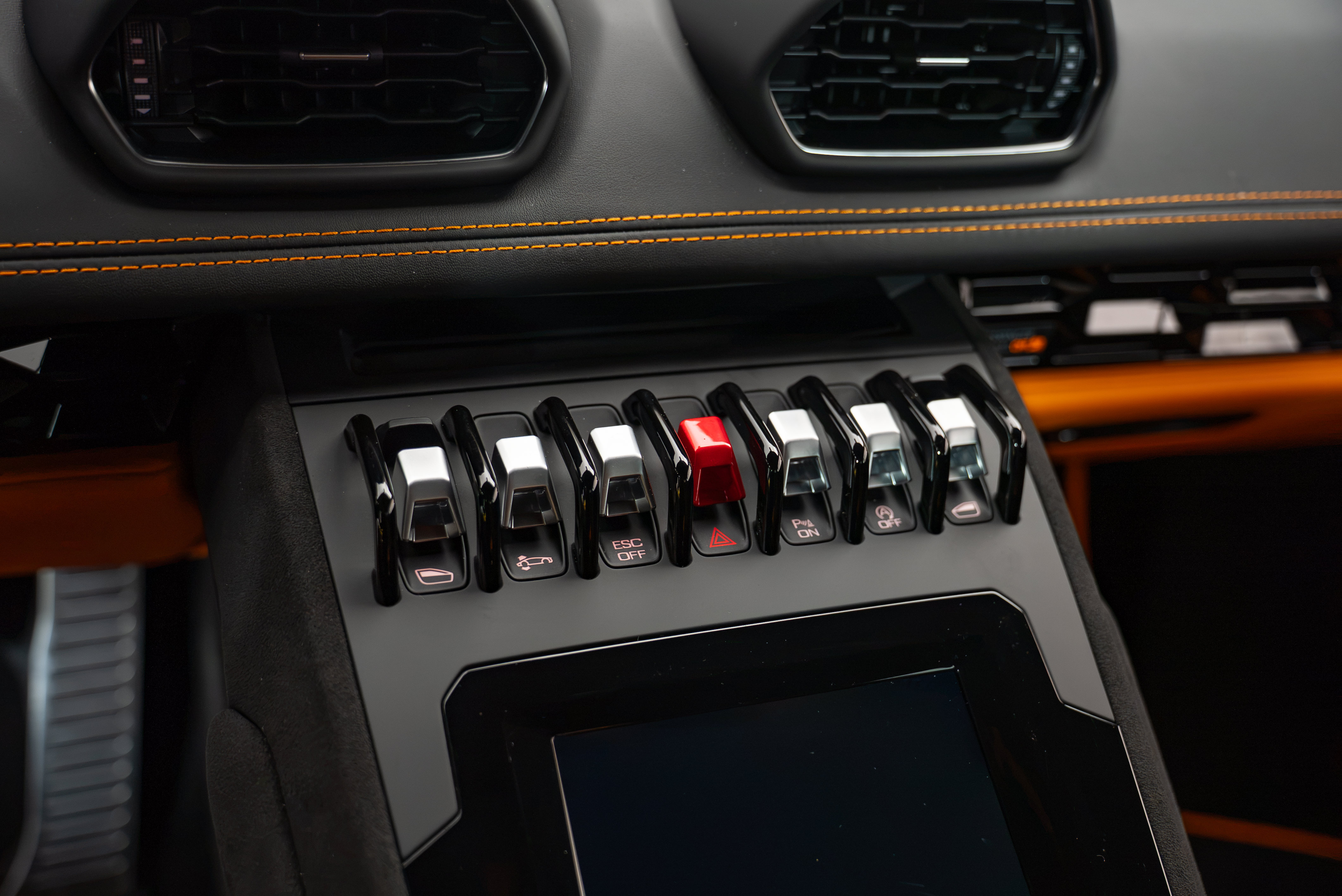 Used 2023 Lamborghini Huracan Tecnica RWD image 12