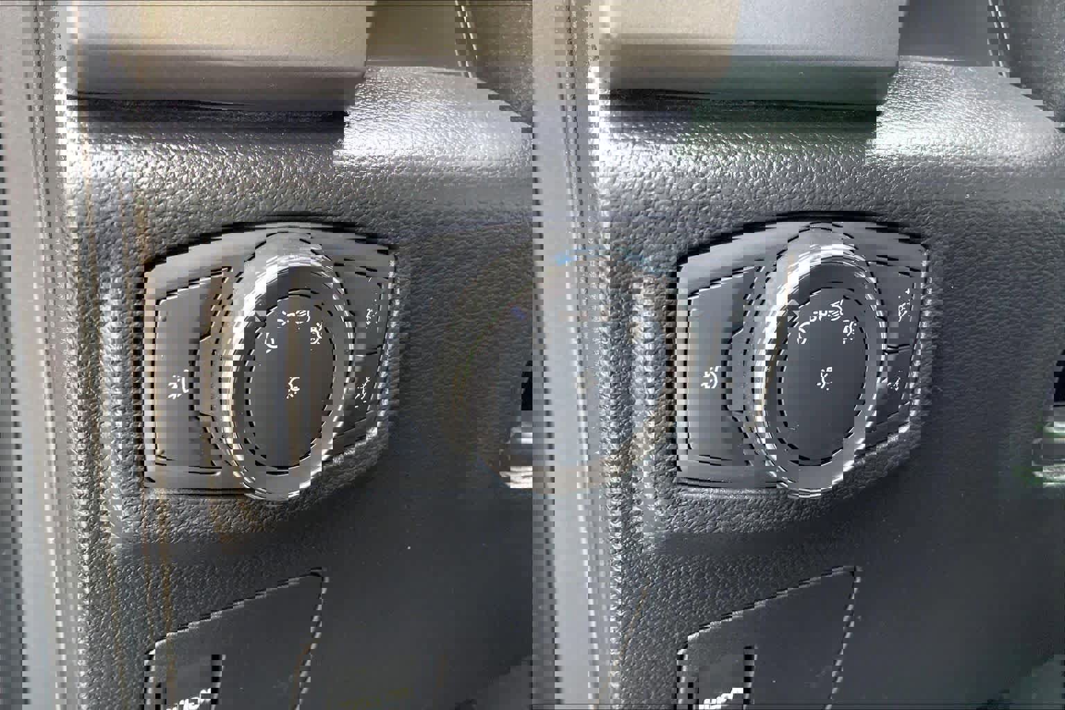 Used 2019 Ford Expedition XLT w/ Equipment Group 201A image 33