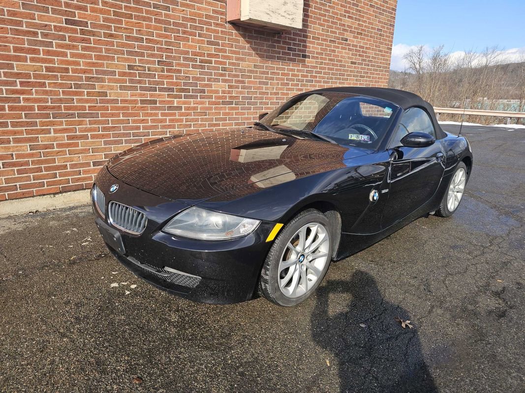 Used 2007 BMW Z4 3.0i image 2