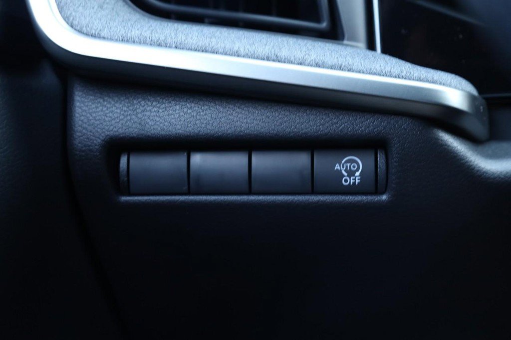 New 2026 Nissan Kicks SV image 19