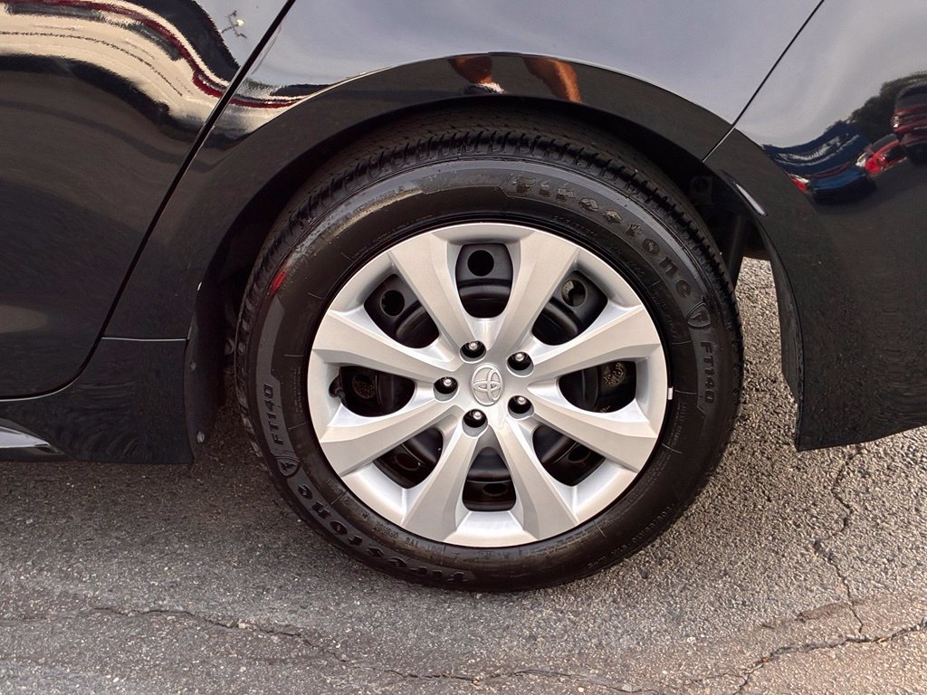 Used 2026 Toyota Corolla LE FWD image 46