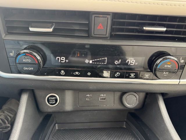 Used 2023 Nissan Rogue SV w/ SV Premium B Package image 29