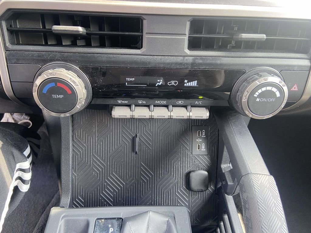 Used 2025 Toyota 4Runner SR5 image 24