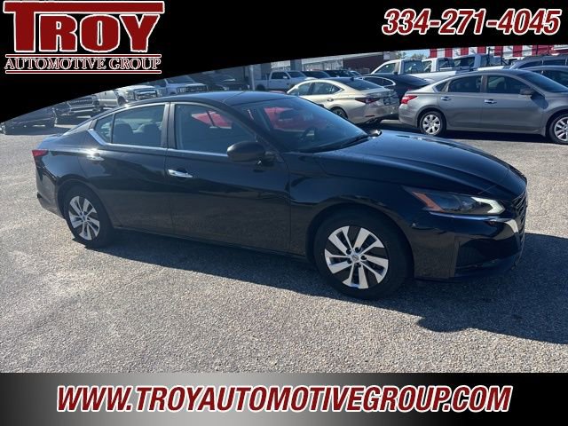 Used 2024 Nissan Altima 2.5 S image 7