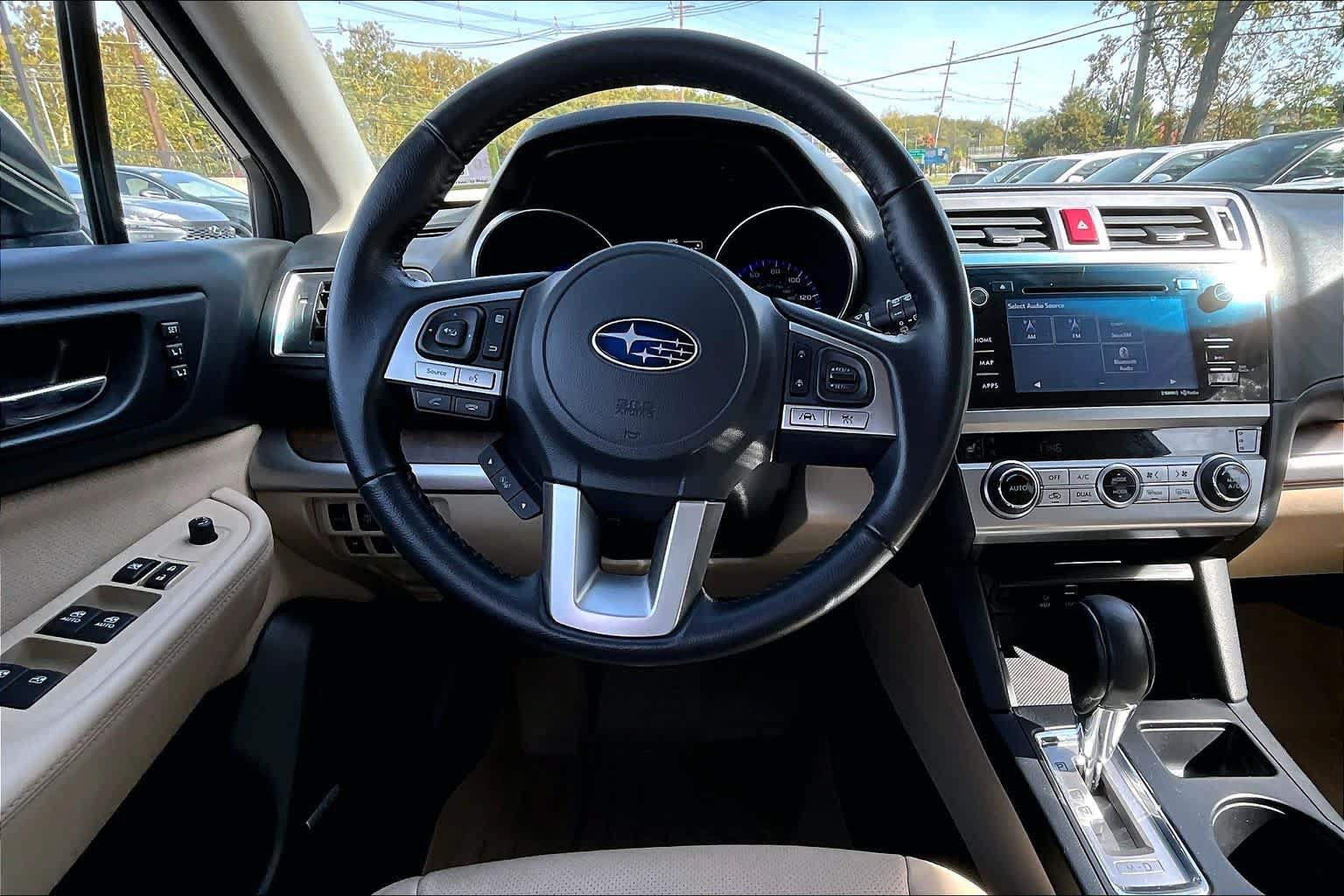 Used 2016 Subaru Outback 2.5i Limited AWD/4WD image 8