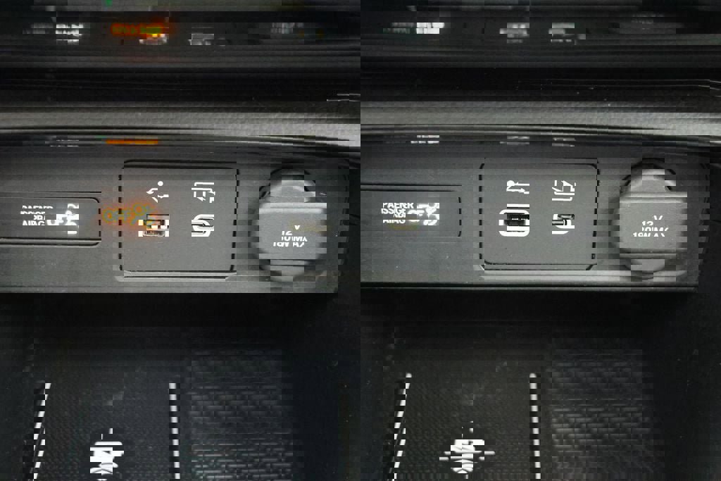 Used 2025 Honda CR-V EX-L image 25