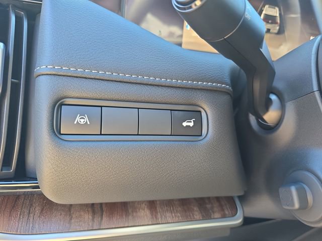 New 2026 Nissan Armada SL w/ Captain's Chari Seat Package image 27