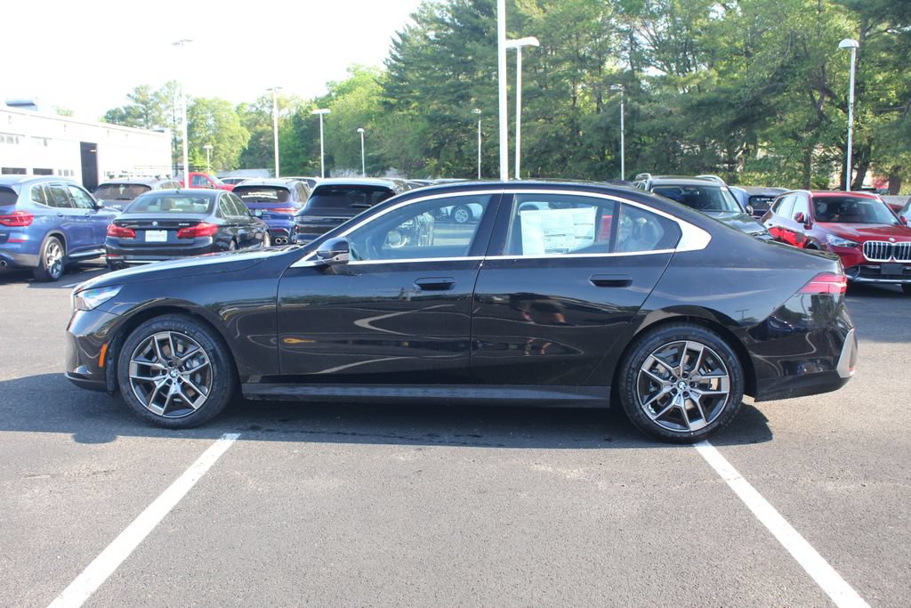 New 2027 BMW 530i xDrive w/ Premium Package AWD/4WD image 5