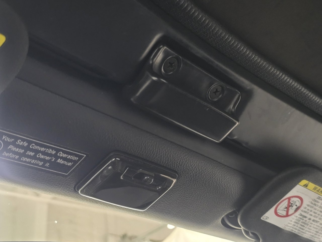 Used 2000 Toyota MR2 Base image 28