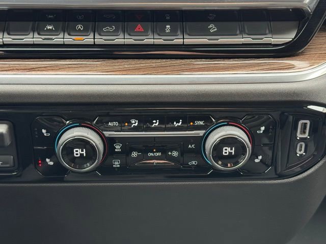 Used 2025 Chevrolet Silverado 1500 LT image 13