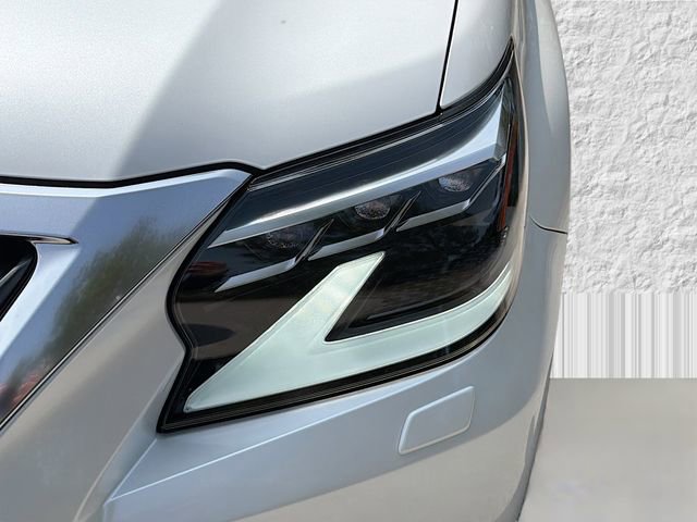 Used 2023 Lexus GX 460 Premium w/ Premium Package image 9