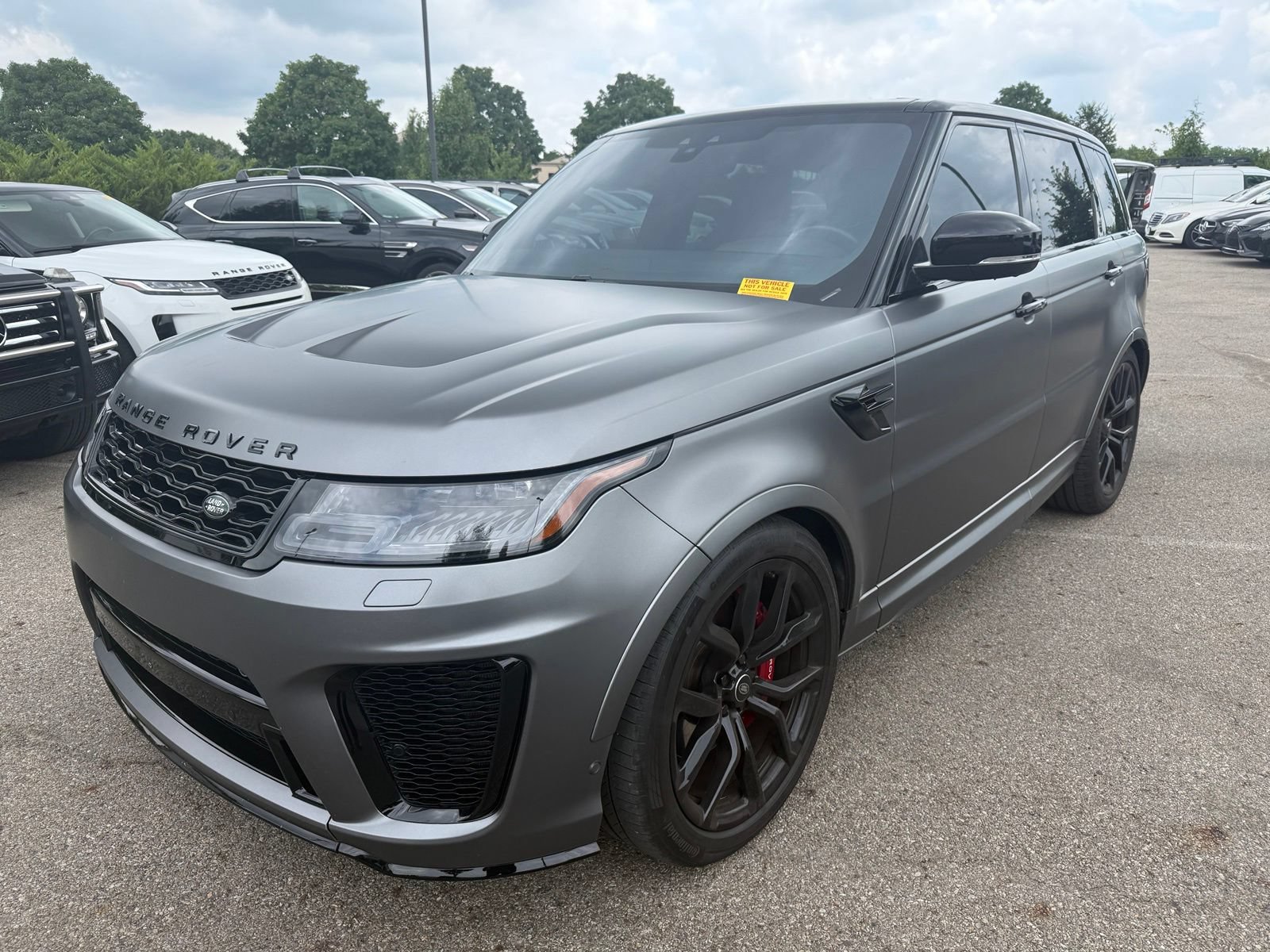 Used 2019 Land Rover Range Rover Sport SVR AWD/4WD image 1