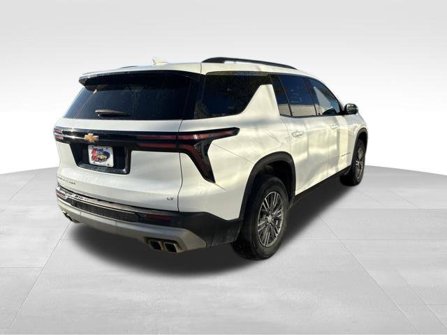 Used 2024 Chevrolet Traverse LT AWD/4WD image 7
