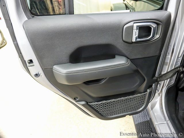 Used 2021 Jeep Wrangler Unlimited Sahara w/ Dual Top Group image 20