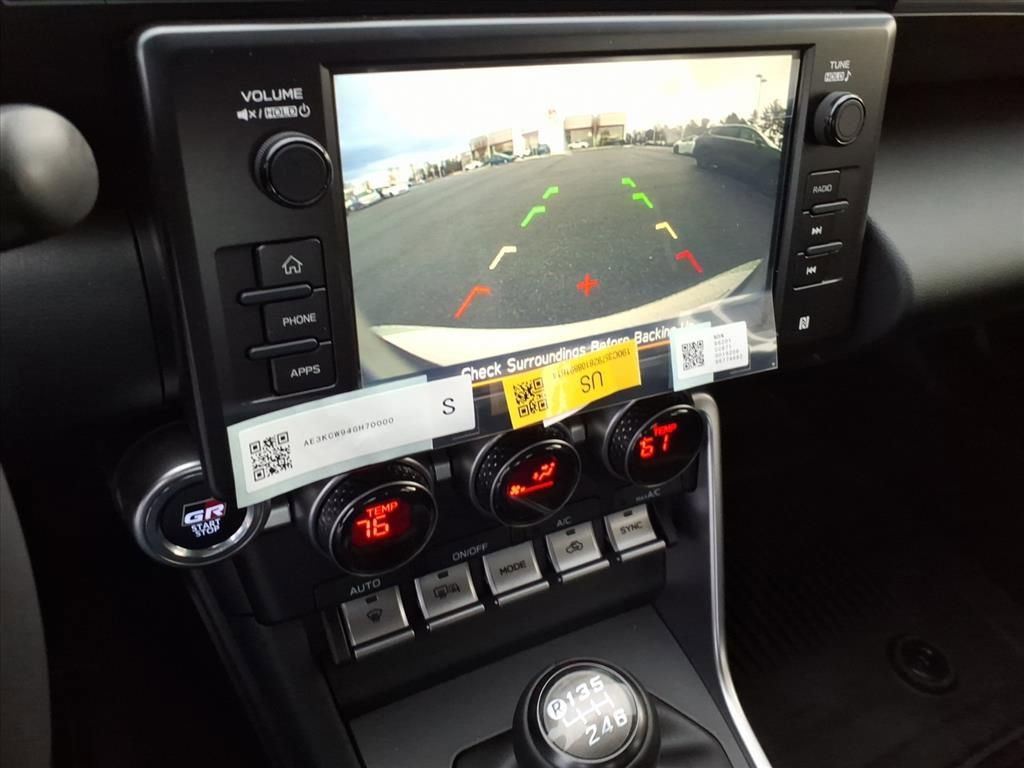 New 2025 Toyota GR86 Premium w/ Performance Package image 19