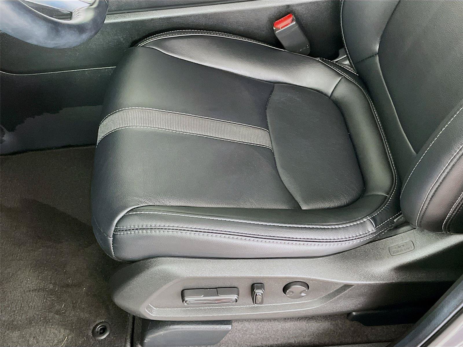 Certified 2025 Honda Pilot EX-L image 23