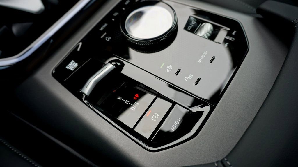 New 2026 BMW X3 xDrive30 w/ Premium Package image 18