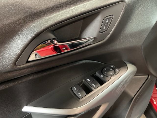 New 2026 Chevrolet Trax RS w/ Sunroof Package image 12