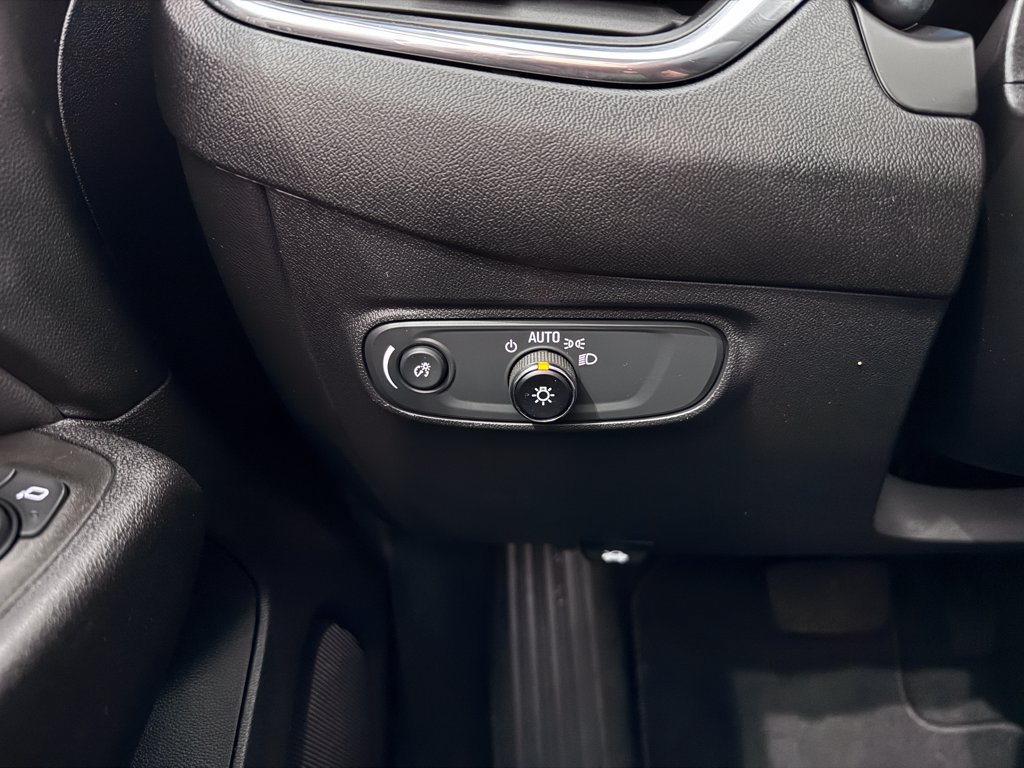 Certified 2024 Chevrolet Equinox LT AWD/4WD image 24