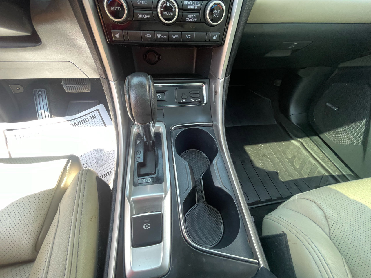 Used 2020 Subaru Ascent Limited w/ Technology Package image 18