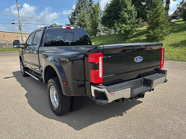 New 2026 Ford F350 Lariat w/ Lariat Premium Package AWD/4WD image 2