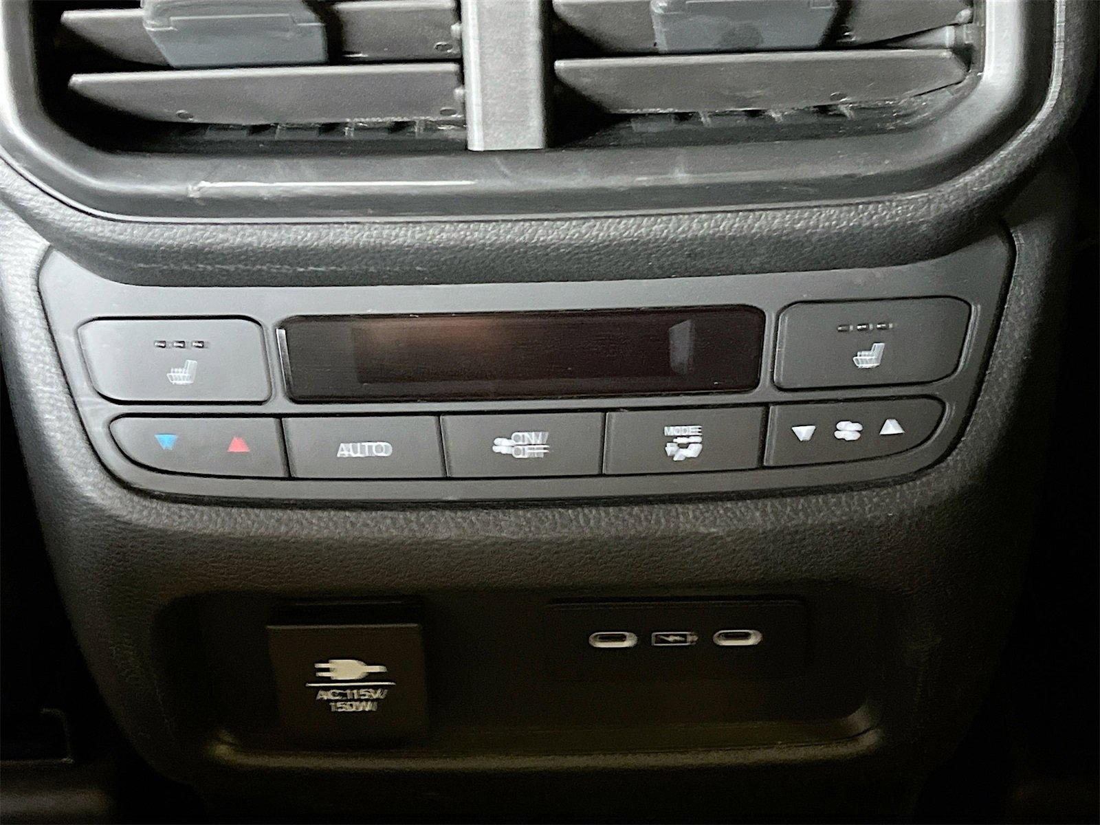 Used 2024 Honda Pilot Elite image 28