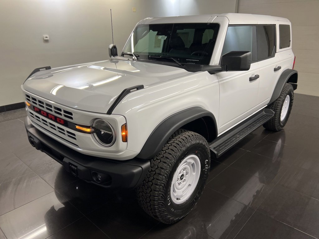 New 2026 Ford Bronco Heritage Edition image 3