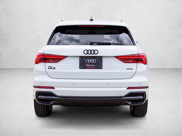 Used 2022 Audi Q3 2.0T Premium Plus w/ Premium Plus Package AWD/4WD image 6