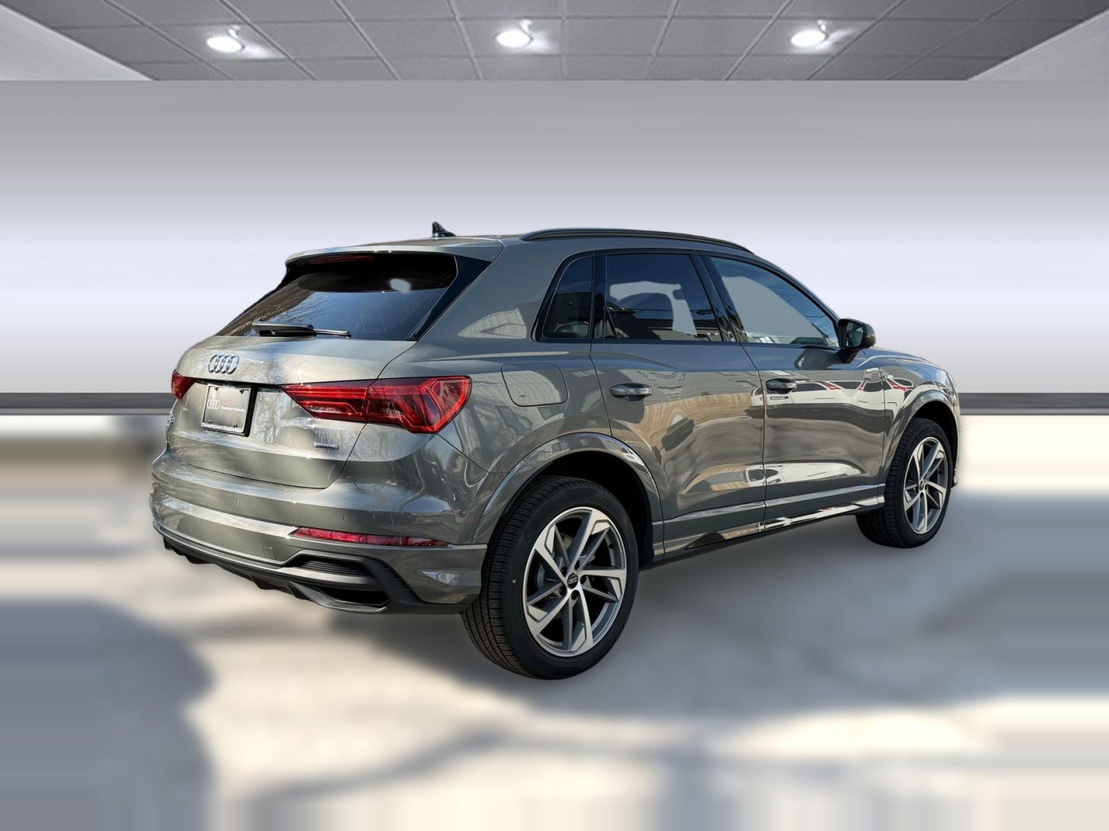 New 2025 Audi Q3 2.0T Premium image 9