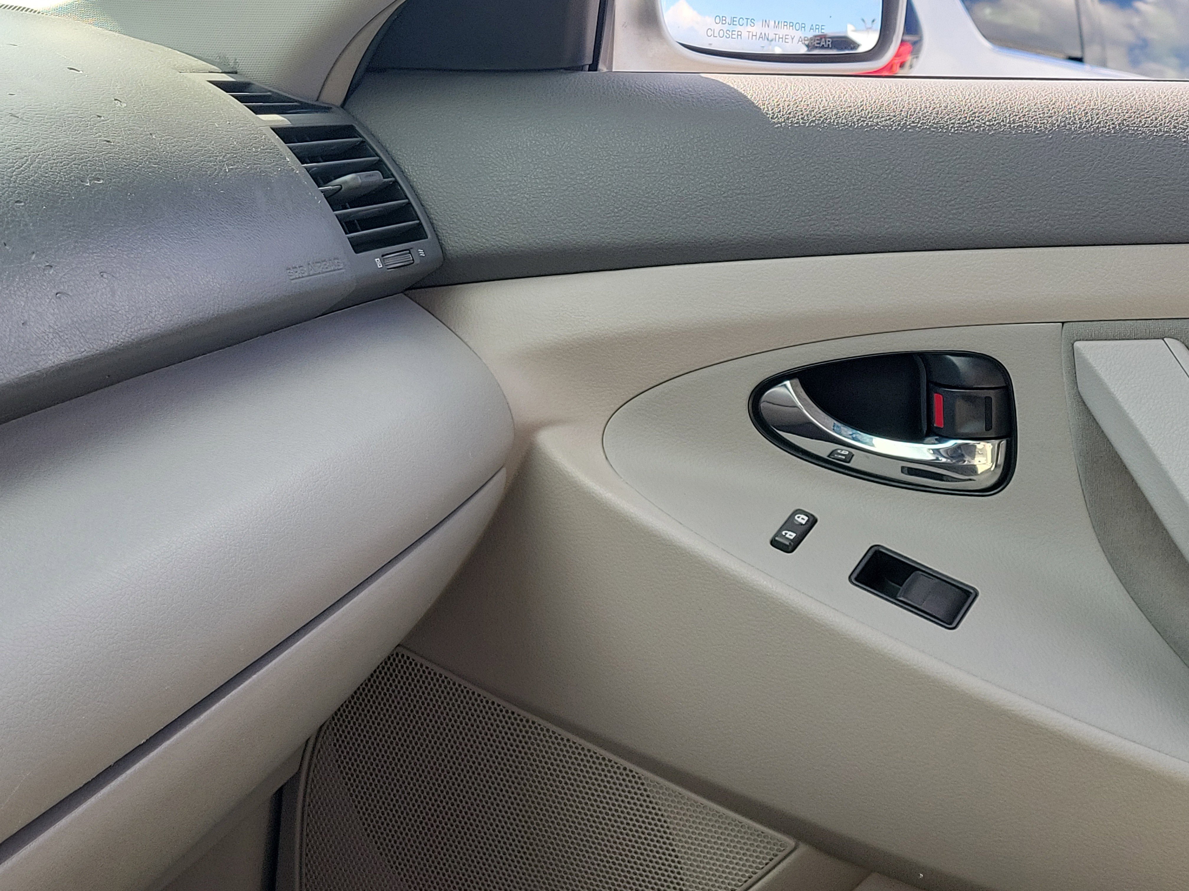 Used 2009 Toyota Camry SE FWD image 27
