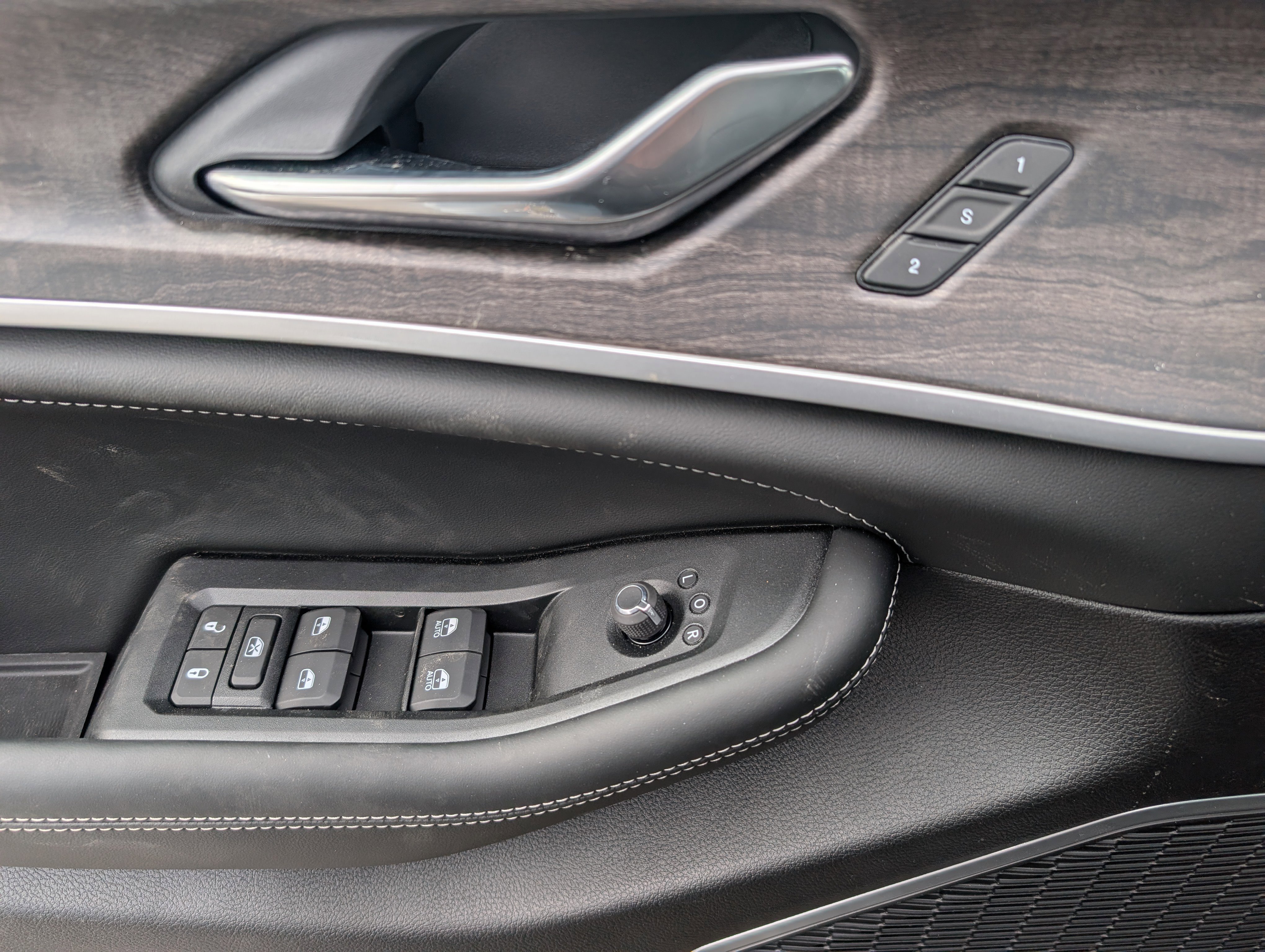 New 2026 Jeep Grand Cherokee Limited image 16