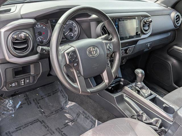 Used 2019 Toyota Tacoma TRD Off-Road w/ Technology Package AWD/4WD image 9