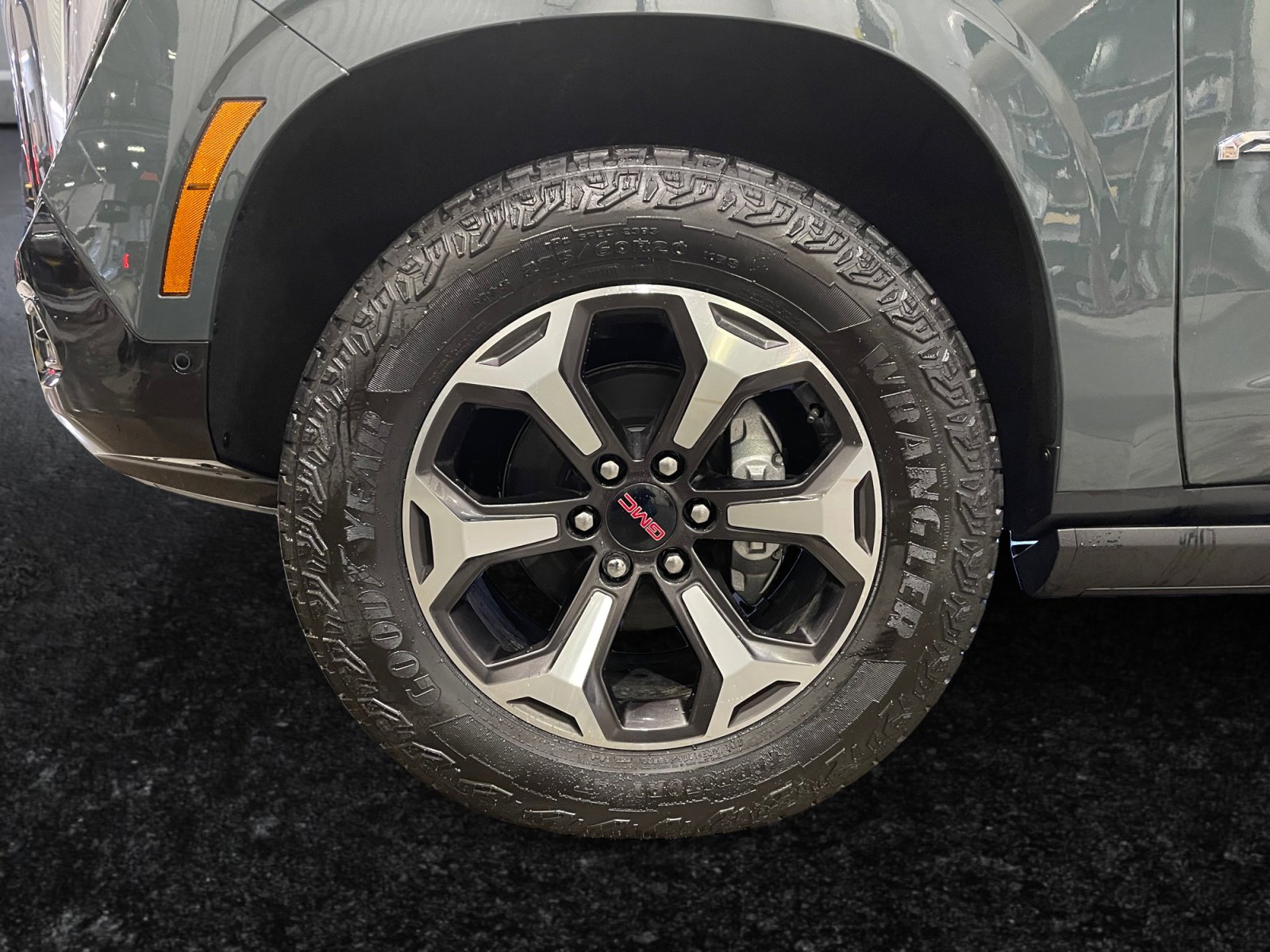 New 2026 GMC Yukon AT4 Ultimate image 10