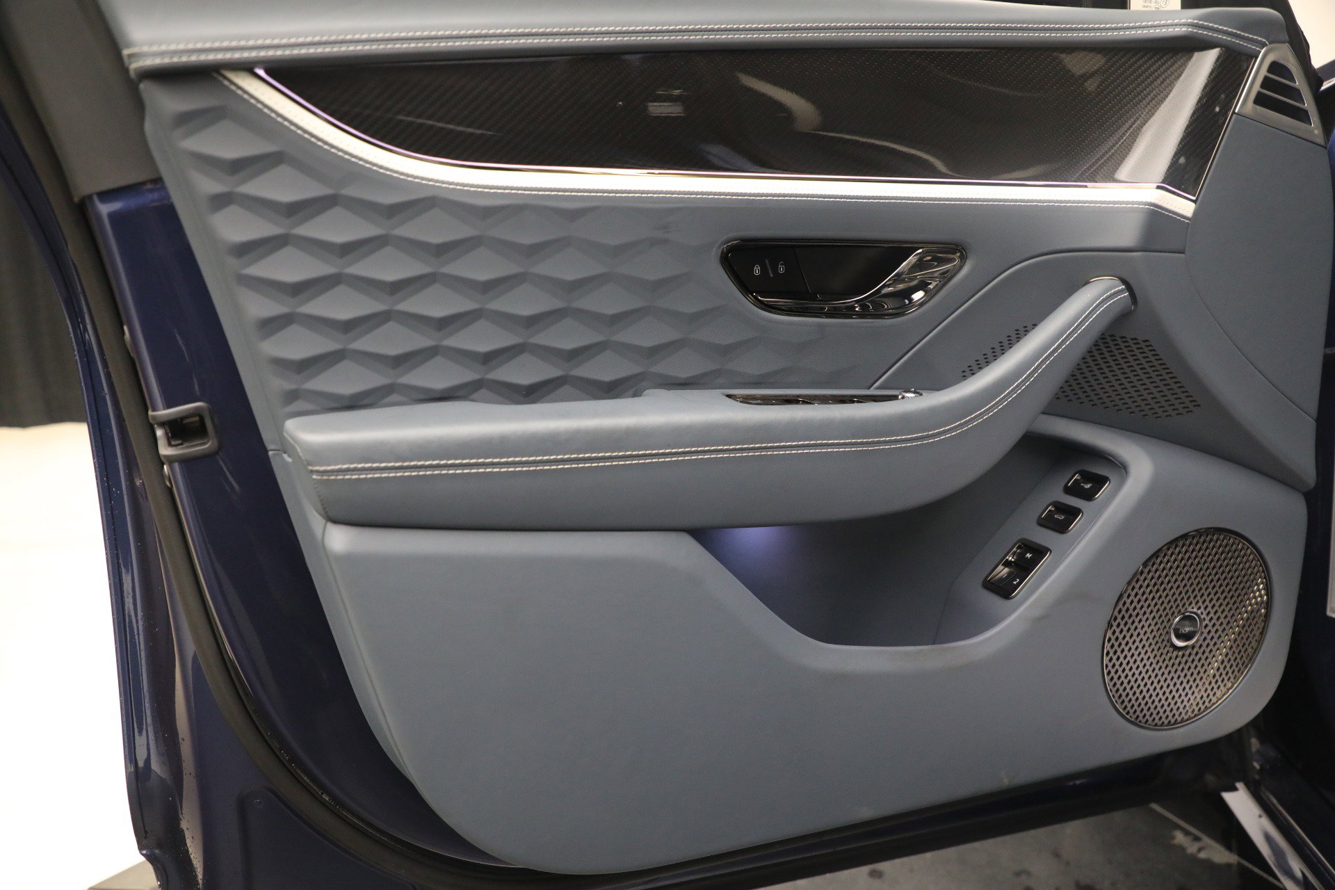 Certified 2025 Bentley Flying Spur Speed First Edition image 17