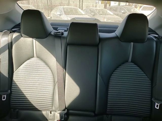 Used 2024 Toyota Camry SE image 20
