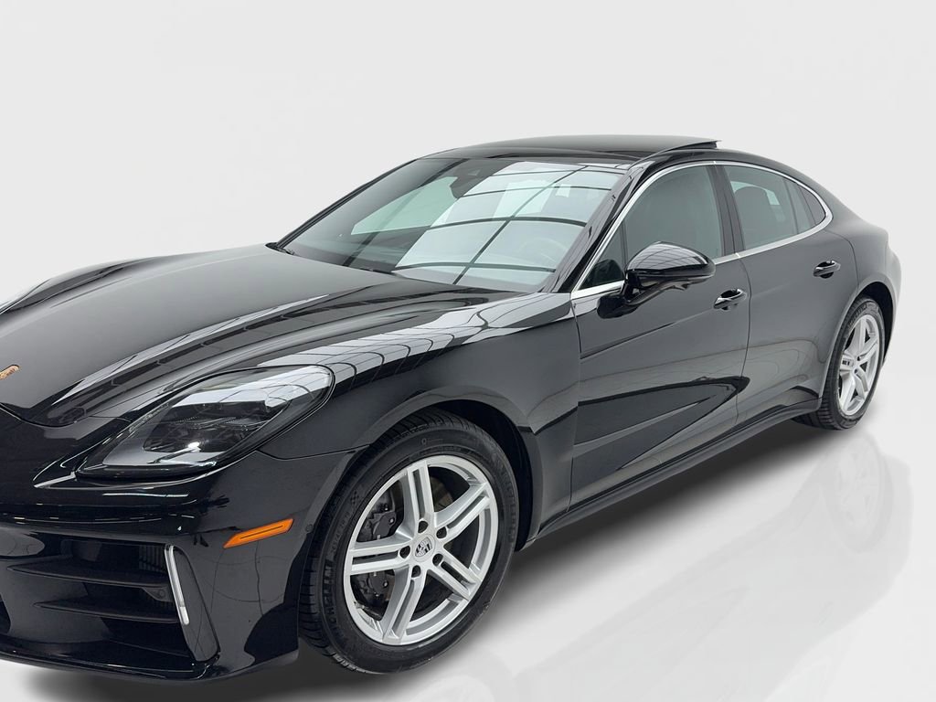 Used 2025 Porsche Panamera w/ Premium Package image 3