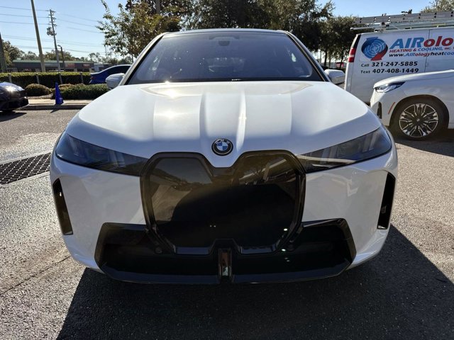 New 2026 BMW iX xDrive60 w/ M Sport Package image 8