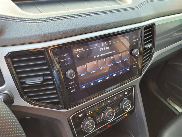 Used 2022 Volkswagen Atlas SEL R-Line image 15