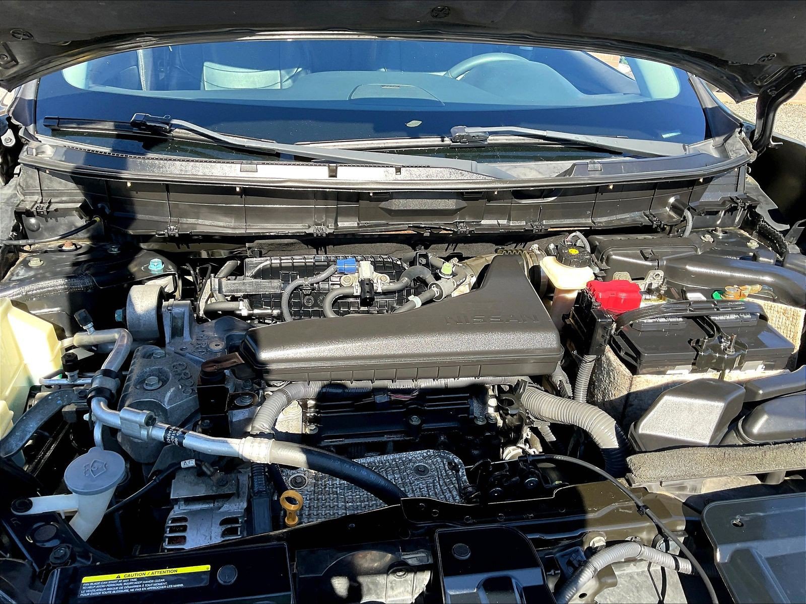 Used 2015 Nissan Rogue SL AWD/4WD image 32