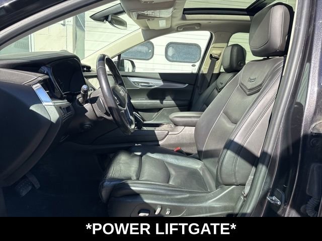 Used 2017 Cadillac XT5 Luxury AWD/4WD image 6