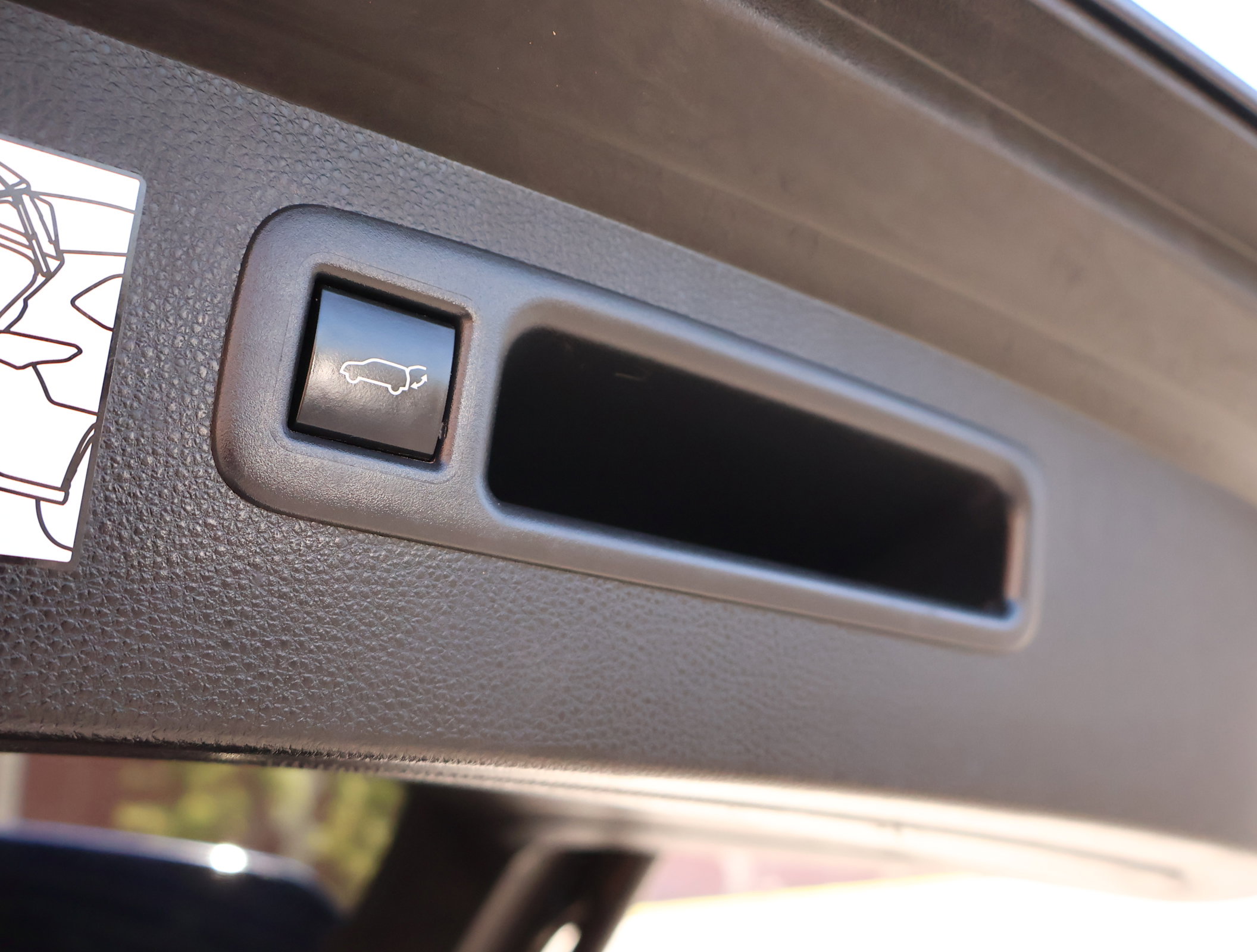 Used 2021 Toyota Highlander Platinum image 30