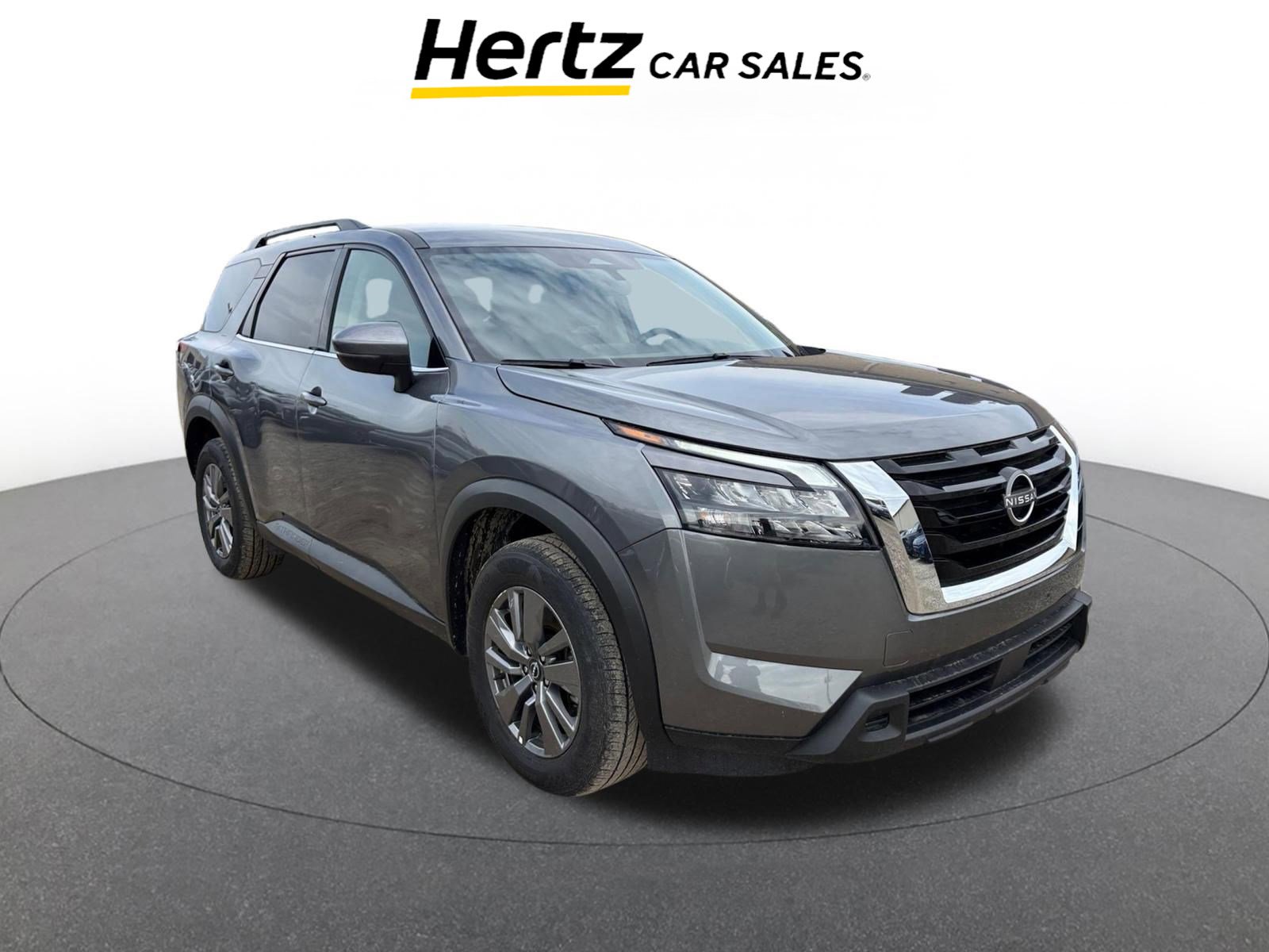 Used 2025 Nissan Pathfinder SV image 1