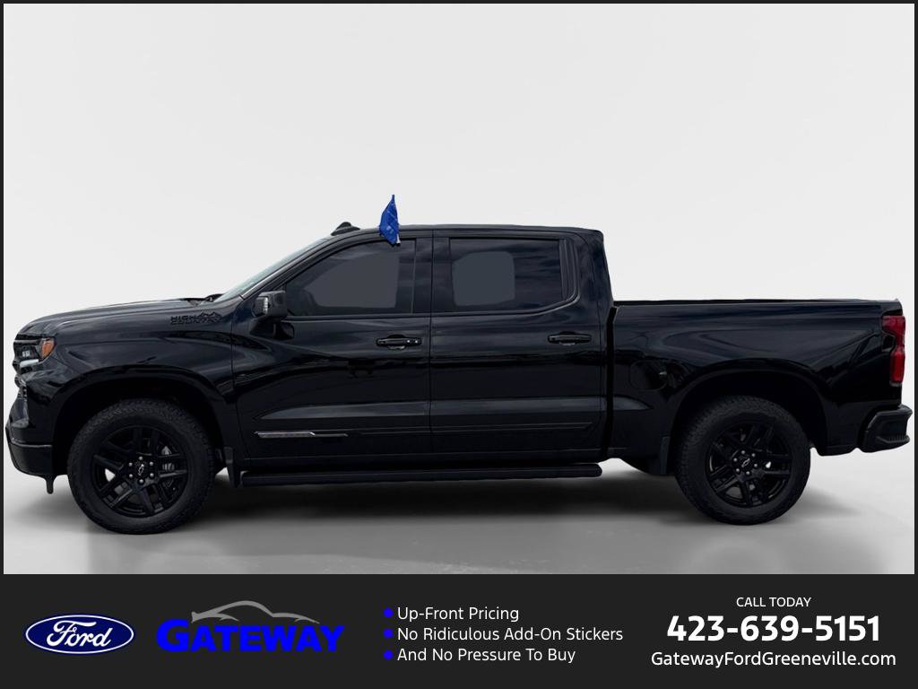Used 2025 Chevrolet Silverado 1500 High Country w/ Midnight Edition AWD/4WD image 1