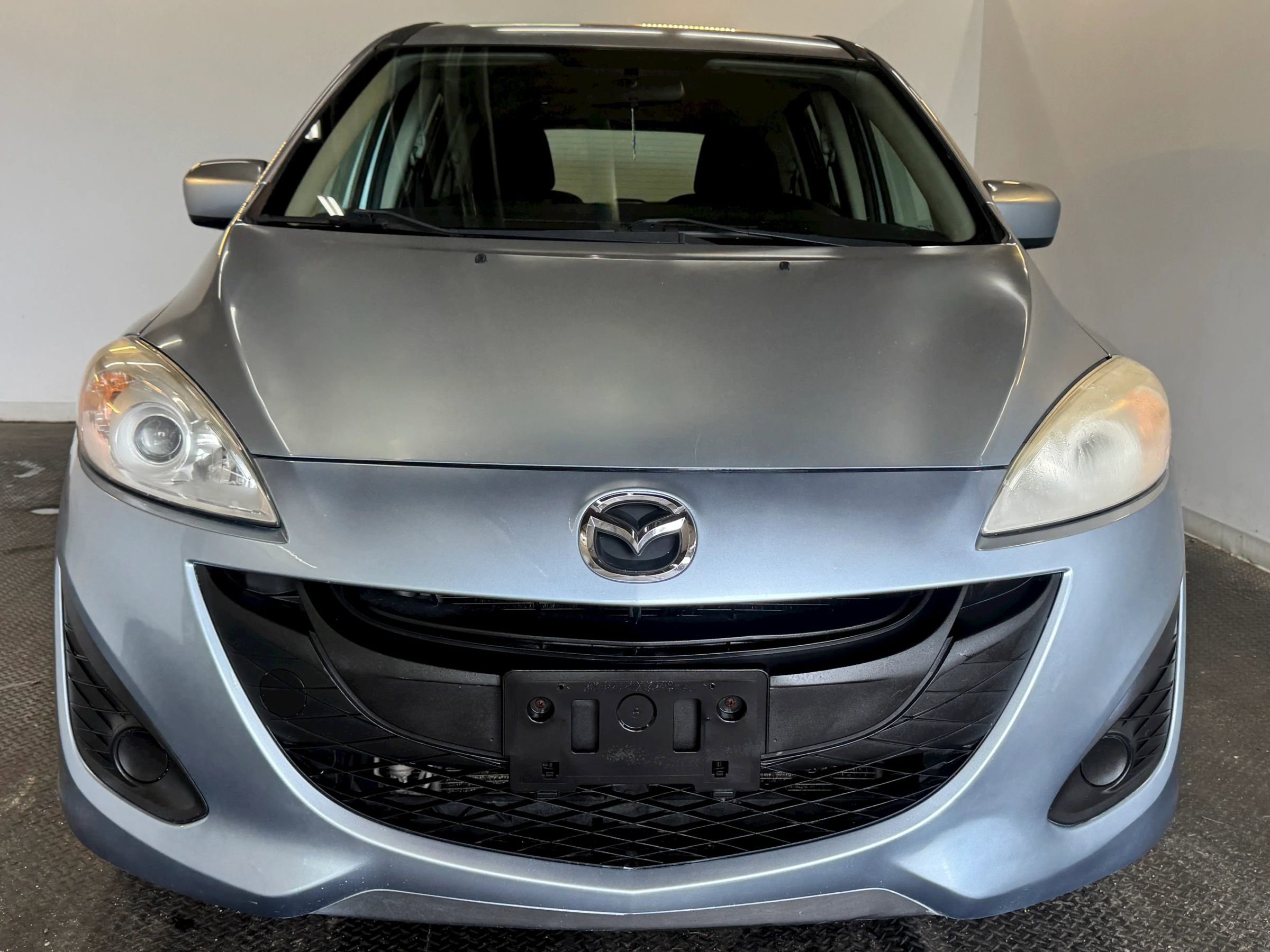 Used 2012 MAZDA MAZDA5 Sport image 3
