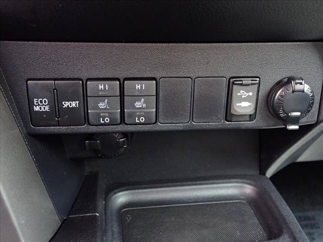 Used 2016 Toyota RAV4 SE AWD/4WD image 21