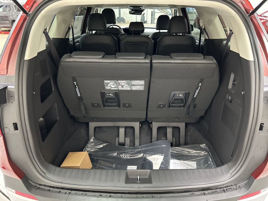 New 2026 Kia Carnival image 27
