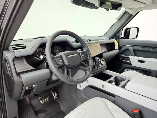 New 2026 Land Rover Defender 130 V8 AWD/4WD image 16