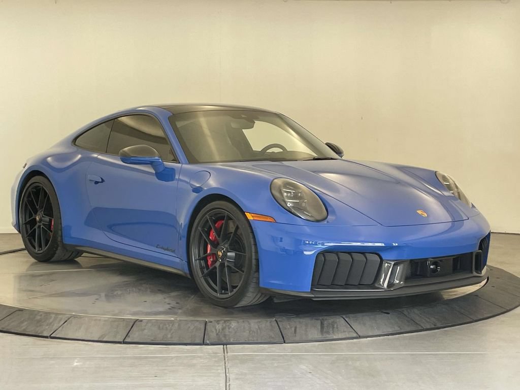 Used 2026 Porsche 911 Carrera GTS RWD image 9