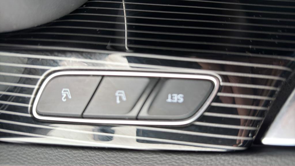 Used 2024 Hyundai Palisade Calligraphy image 29